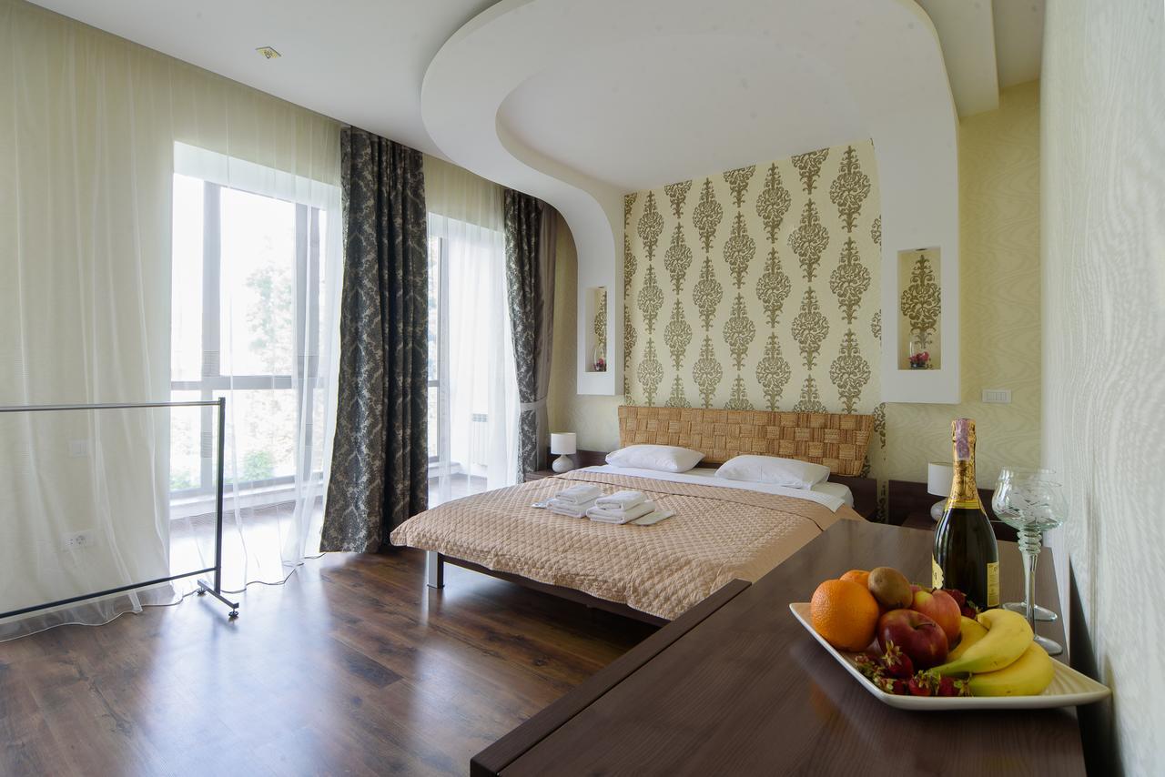 Hotel Fusion Odessa Buitenkant foto