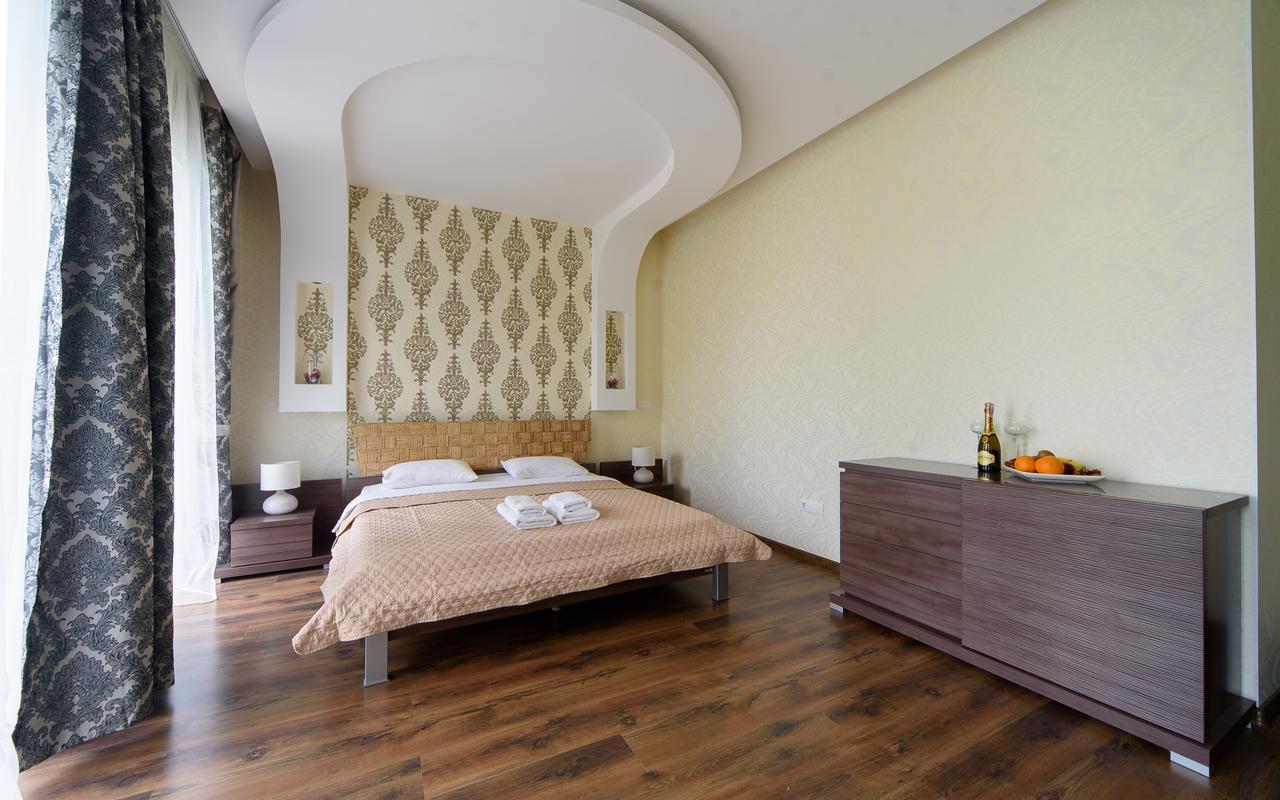 Hotel Fusion Odessa Buitenkant foto