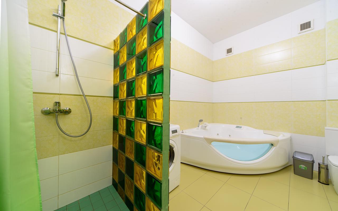 Hotel Fusion Odessa Buitenkant foto
