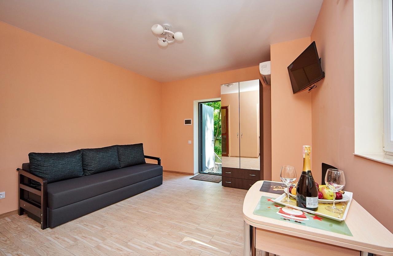 Hotel Fusion Odessa Buitenkant foto